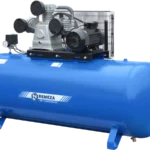 Компрессор поршневой 500.LB75 REMEZA (Белоруссия): 950 л/мин., 10 бар, ресивер 500 л., 5,5 кВт, 380В, габариты без упак. 2000x610x1250 мм, 230 кг.