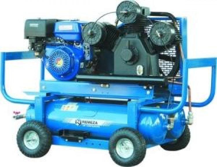 Компрессор мобильный поршневой строительный, с генератором 90.LB75.SPE390R REMEZA (Белоруссия): 980 л/мин., 8 бар, ресивер 90 л., 13 кВт, Бенз/ручВ, габариты без упак. 1400х810х930 мм, 180 кг.